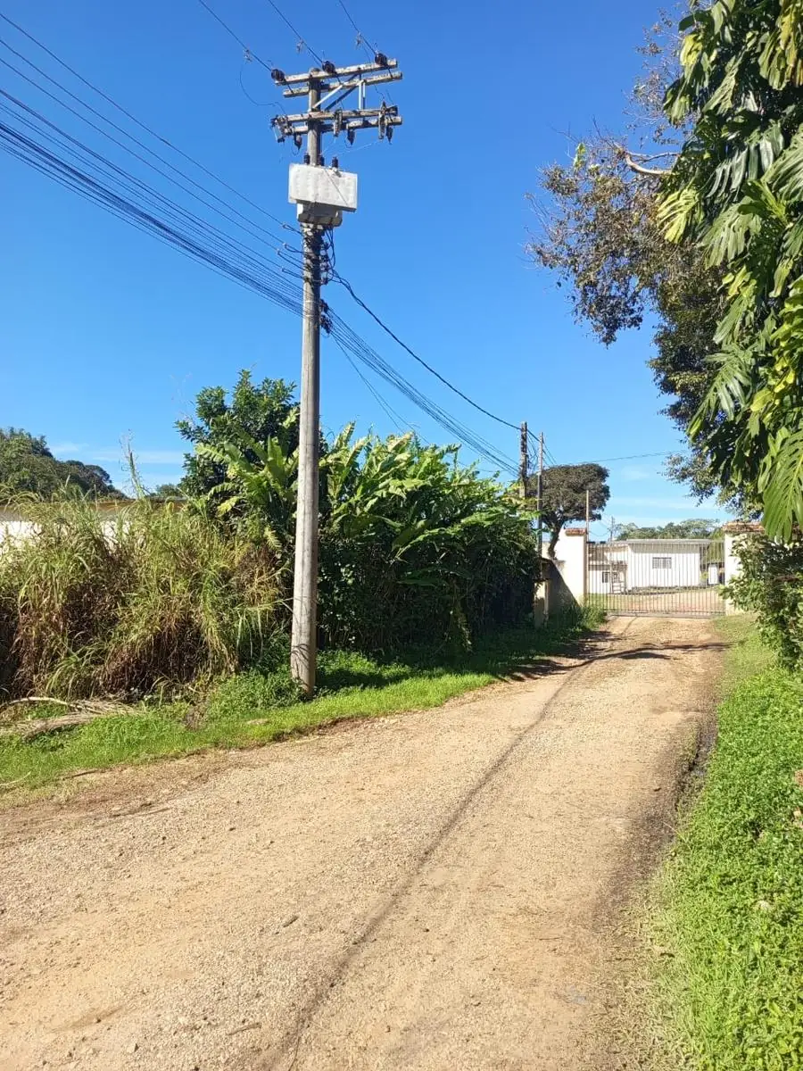 Via de acesso ao novo loteamento Vila Moraes